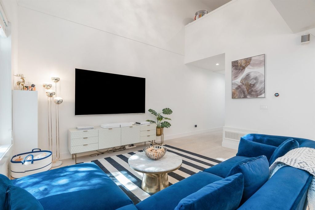2427 164 St, #12