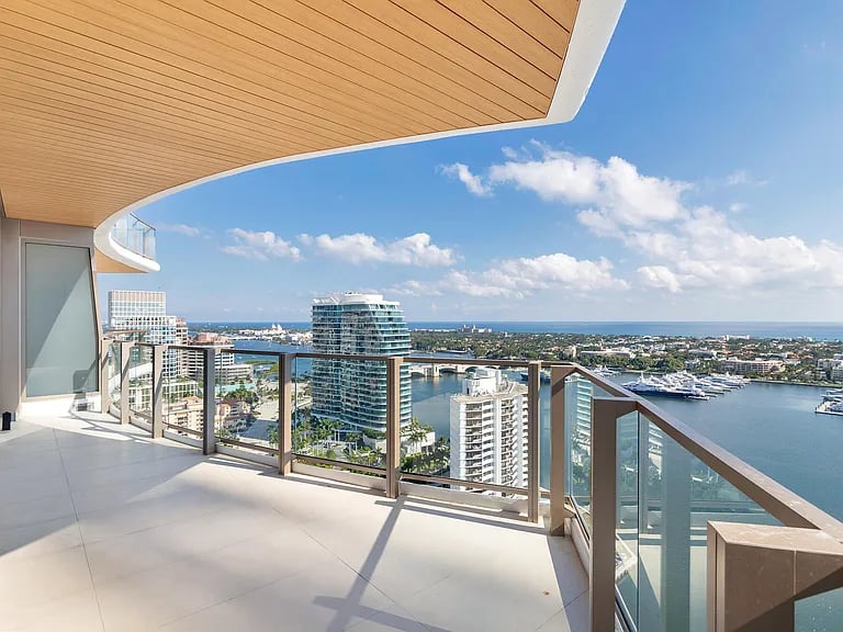 1333 S Flagler Dr #2302