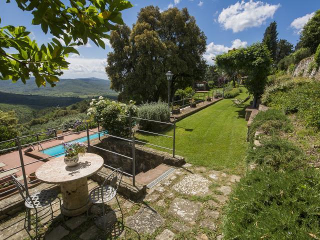 Stunning Luxury Castle Near Siena with Pool