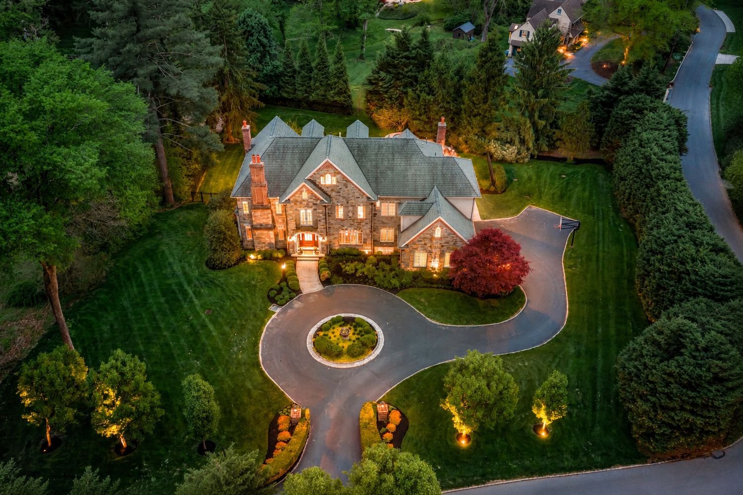 775 Parkes Run Ln