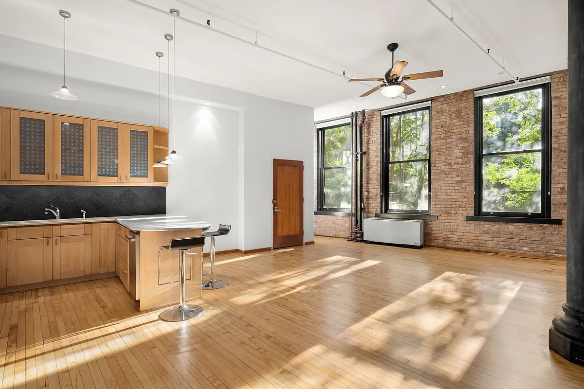 285 Lafayette Street #2F