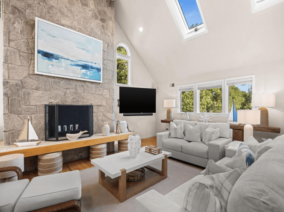 7 South Meadow Lane