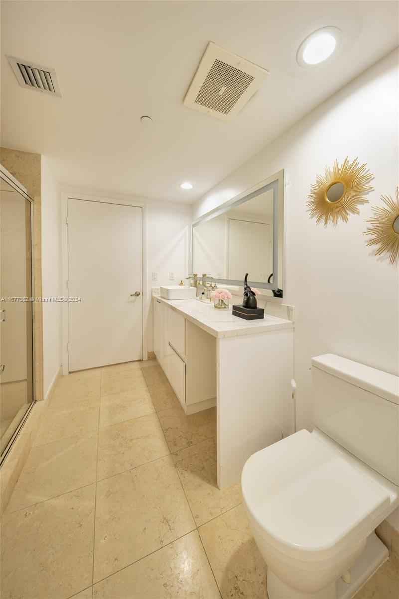 465 Brickell Ave Unit 4705