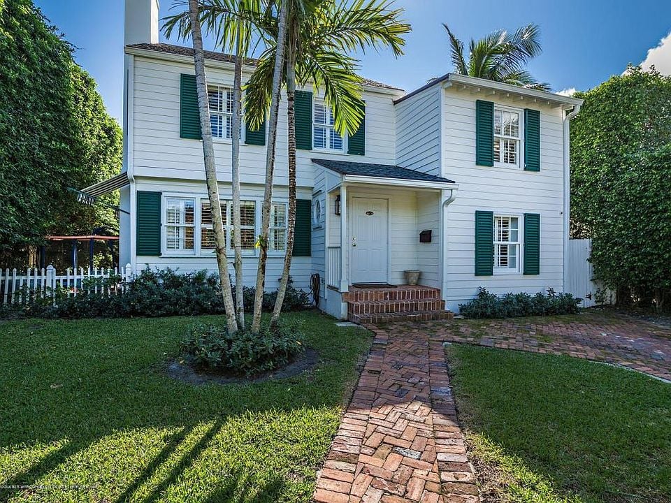 238 Edgewood Drive