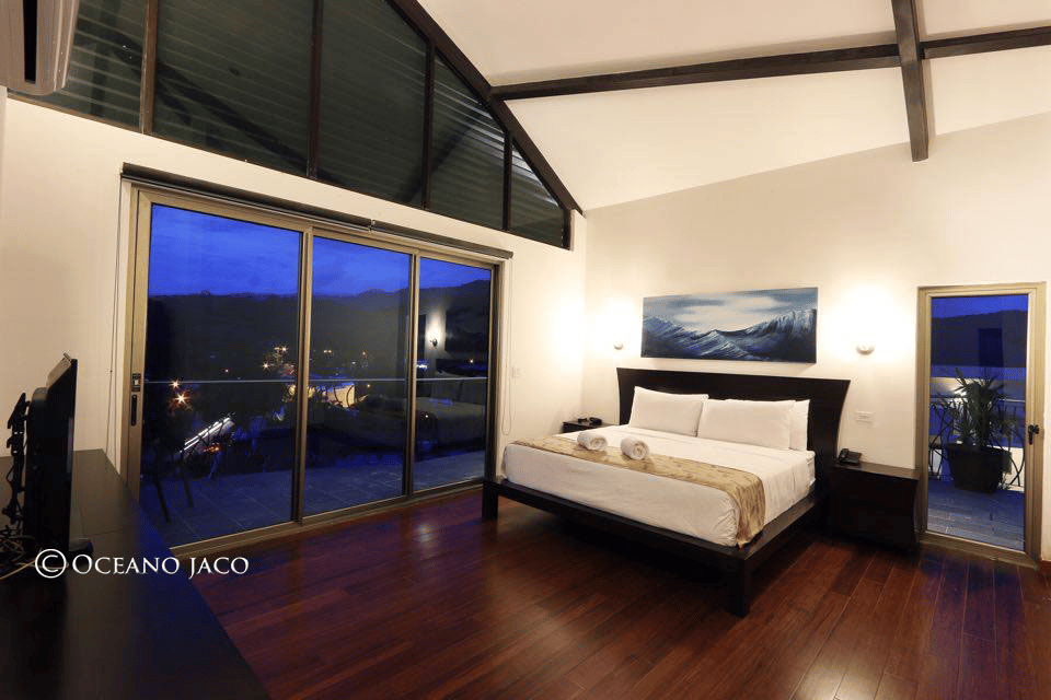 Oceano Boutique Condominiums & Hotel