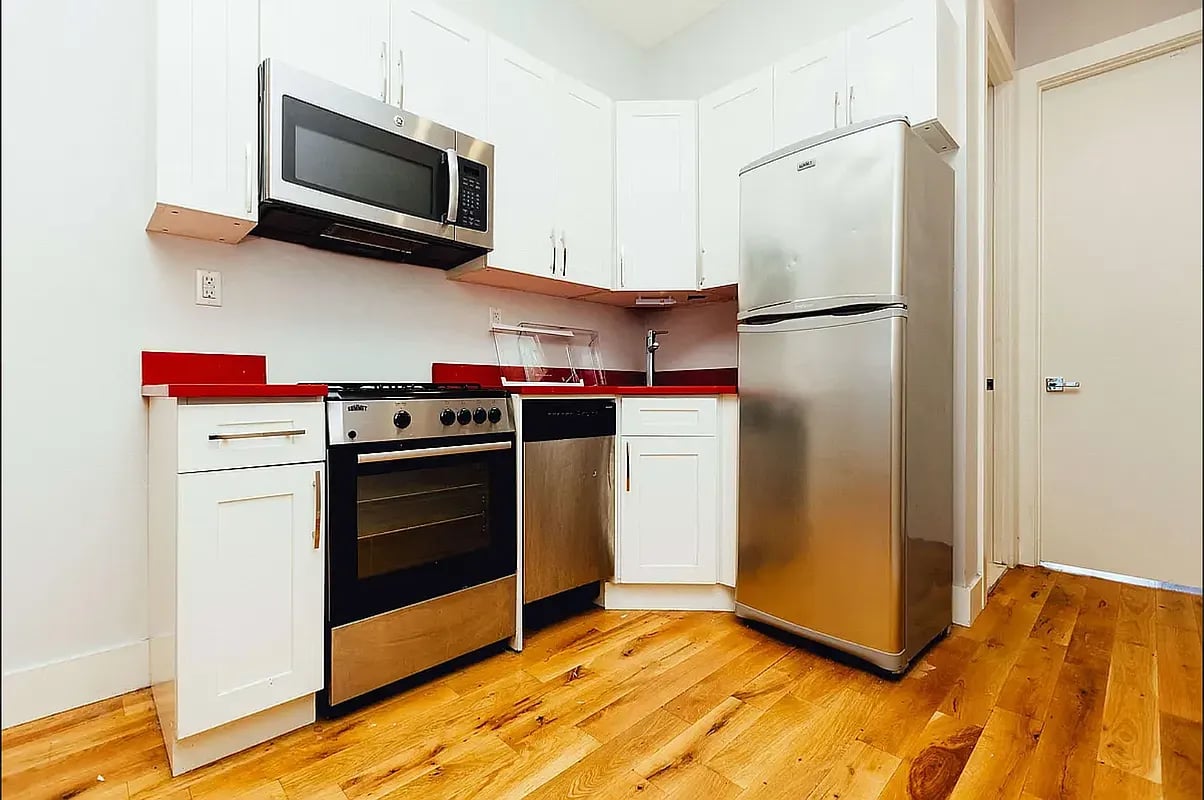 184 Suydam St 2R