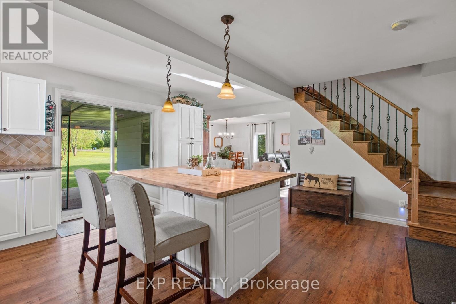1178 BAY ROAD
