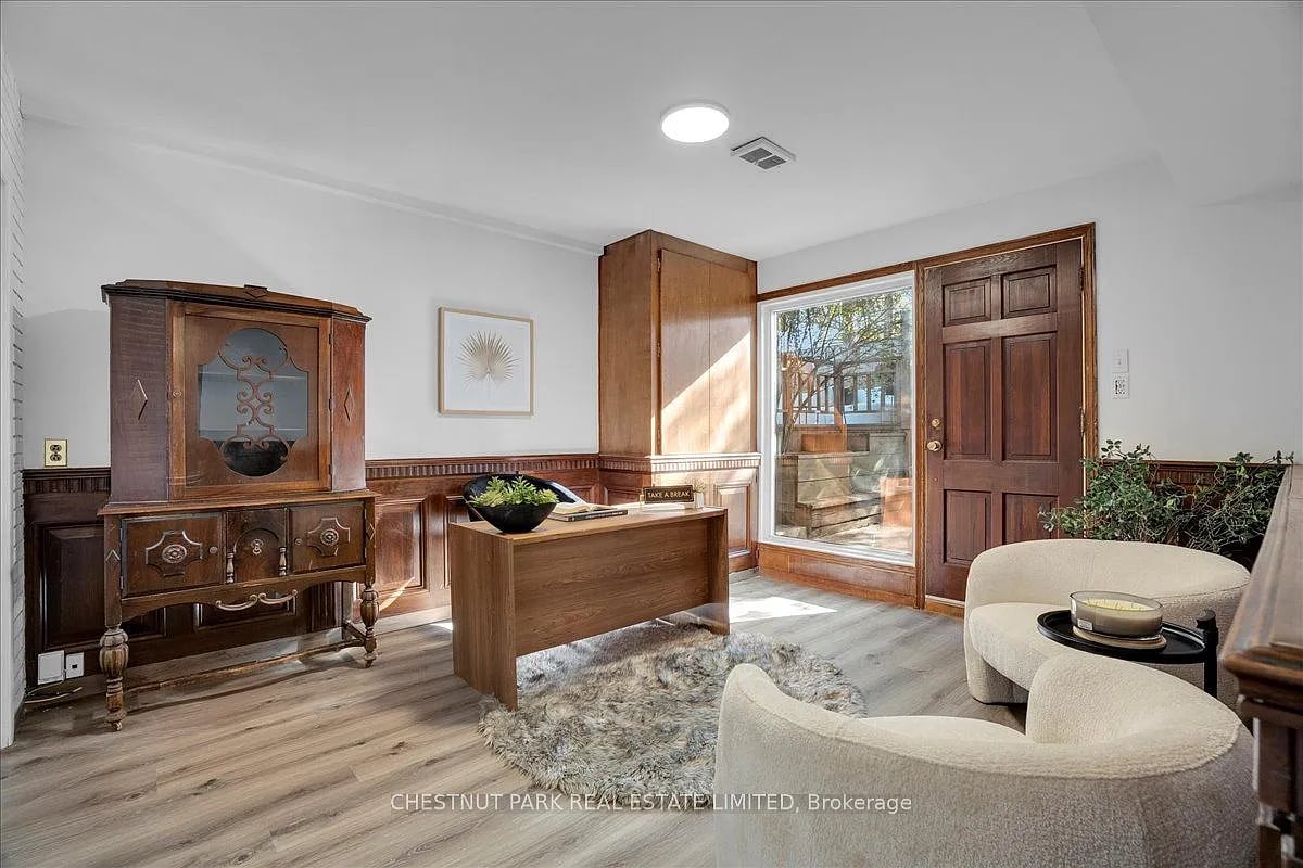 36 Tangmere Rd