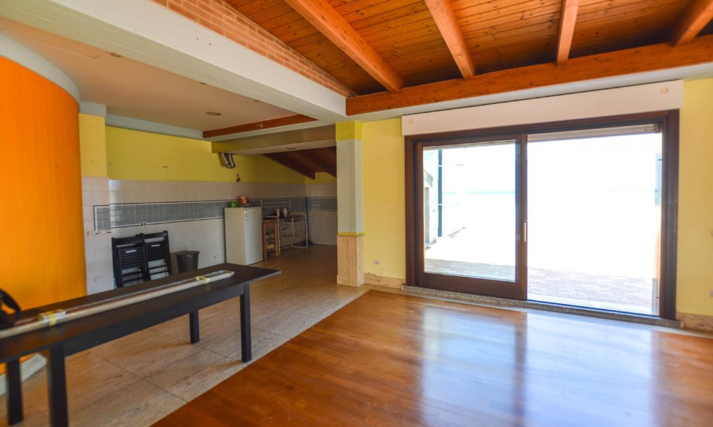 Perfect Penthouse with Panoramic Beachfront Views