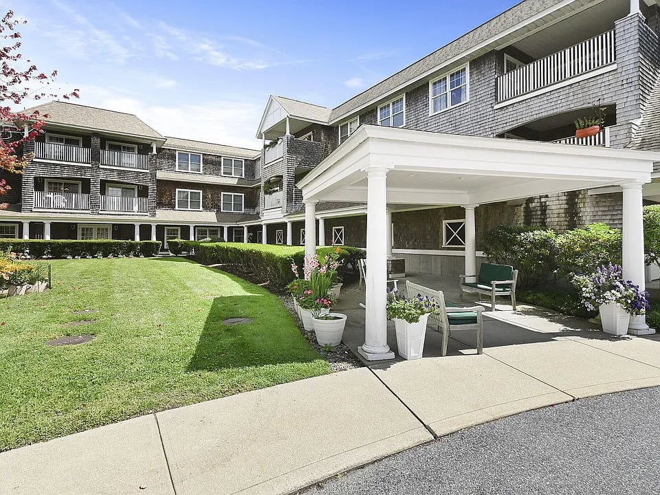 18 W Rd #311