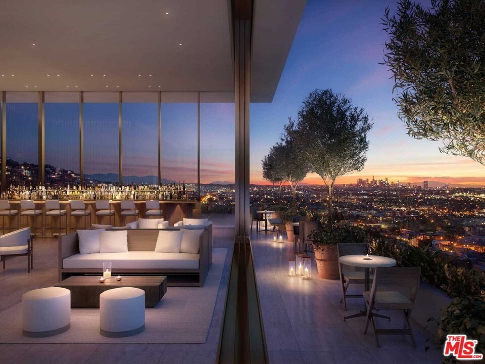 9040 W Sunset Blvd, #1103