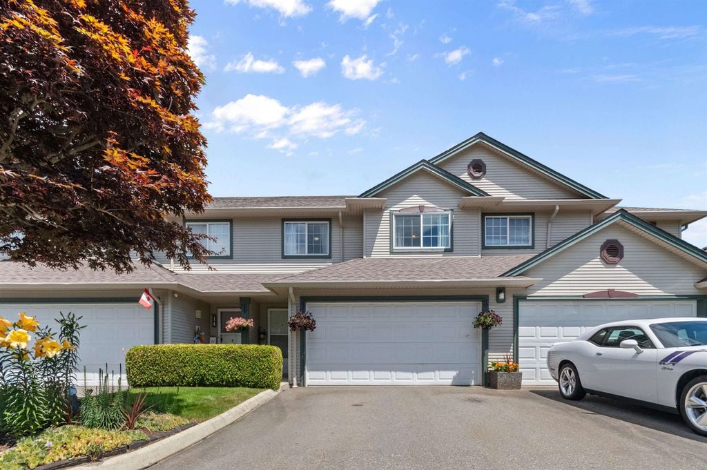 1530 Mackay Crescent, #12