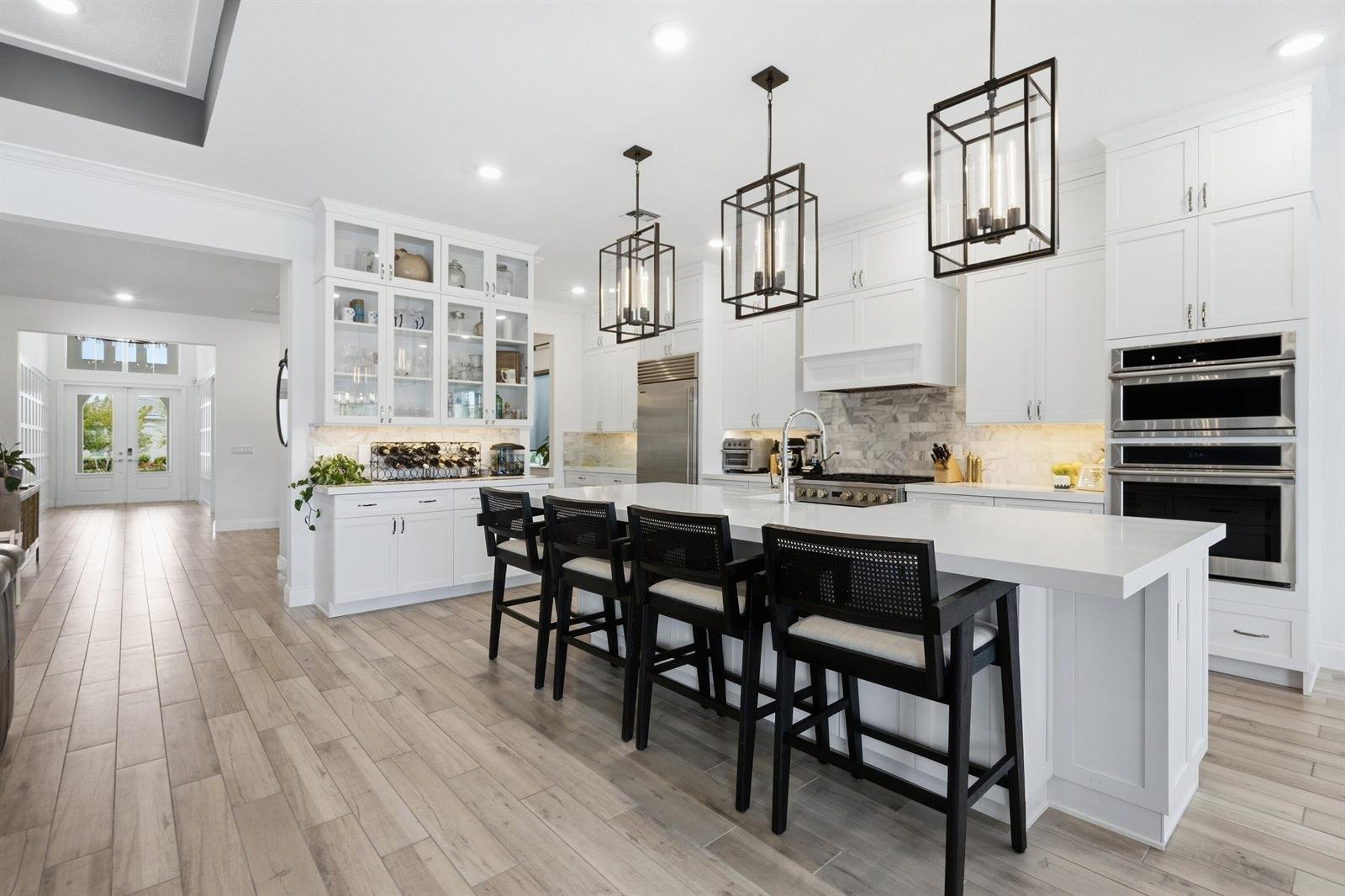 12269 Waterstone Cir