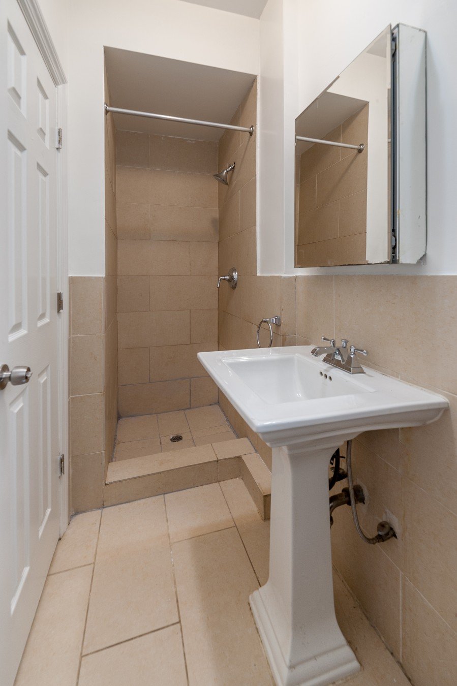 345 East 12th Street Unit: 11