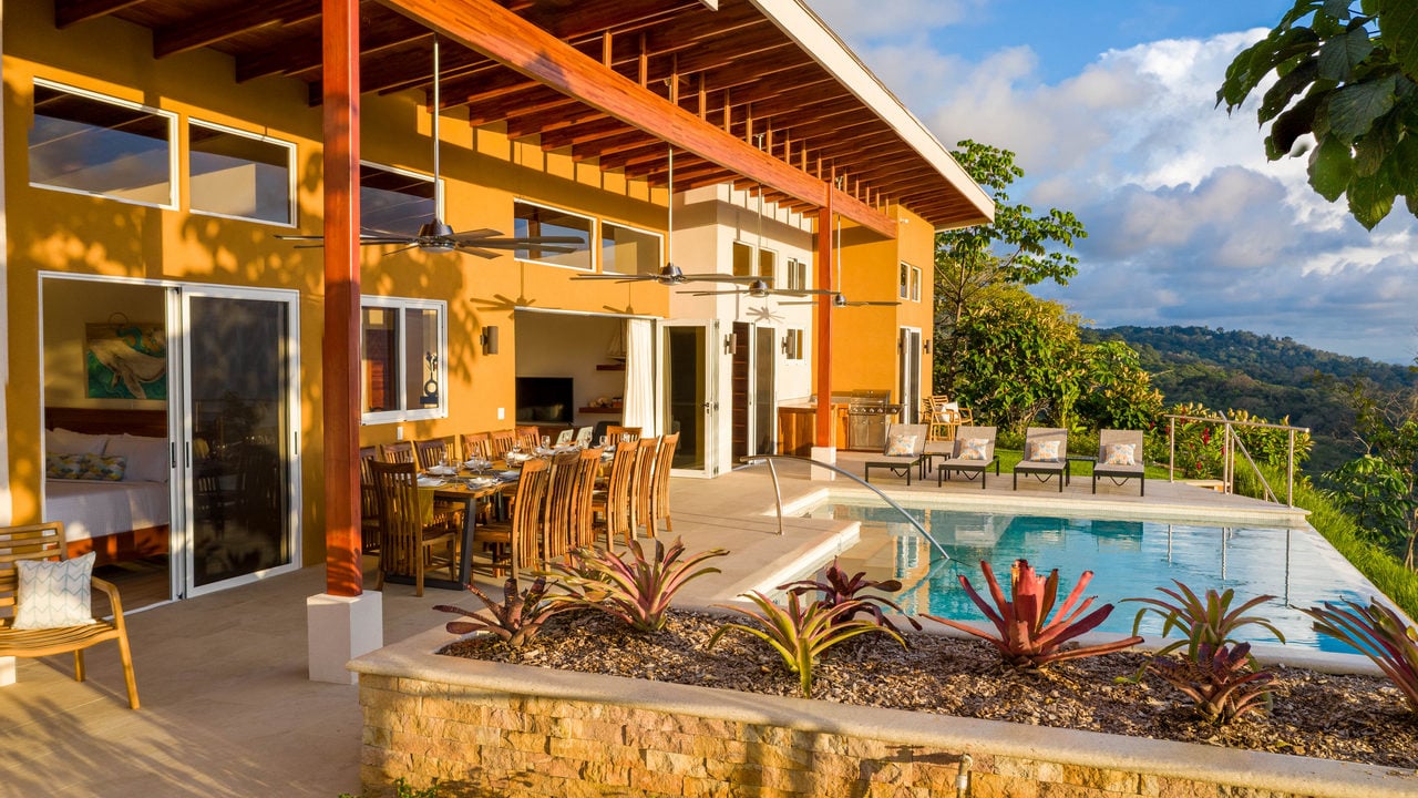 Luxury Home By The Beach Overlooking The Islands At Bahia Ballena