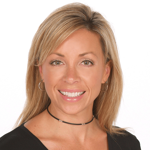 China Arbuckle Lee's Summit, MO Real Estate Agent Headshot