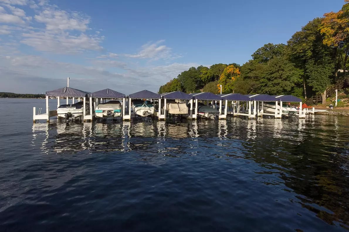 158 Abbey Springs Dr