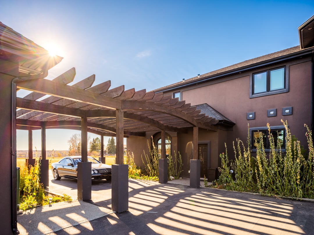 Private Bearspaw Estate Home