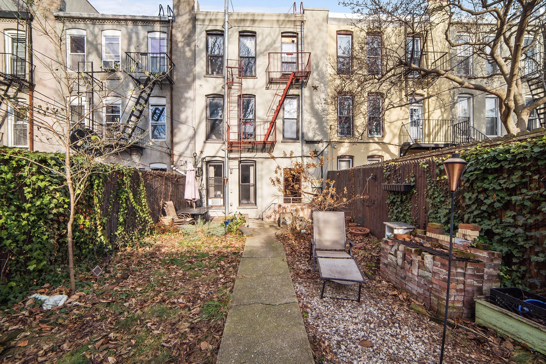 294 5th Street