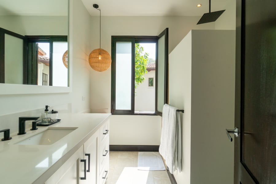 18 Calle La Ronda | Remodeled 4-Bedroom Home with Studio Apartment Just Steps from Playa Danta in Las Catalinas