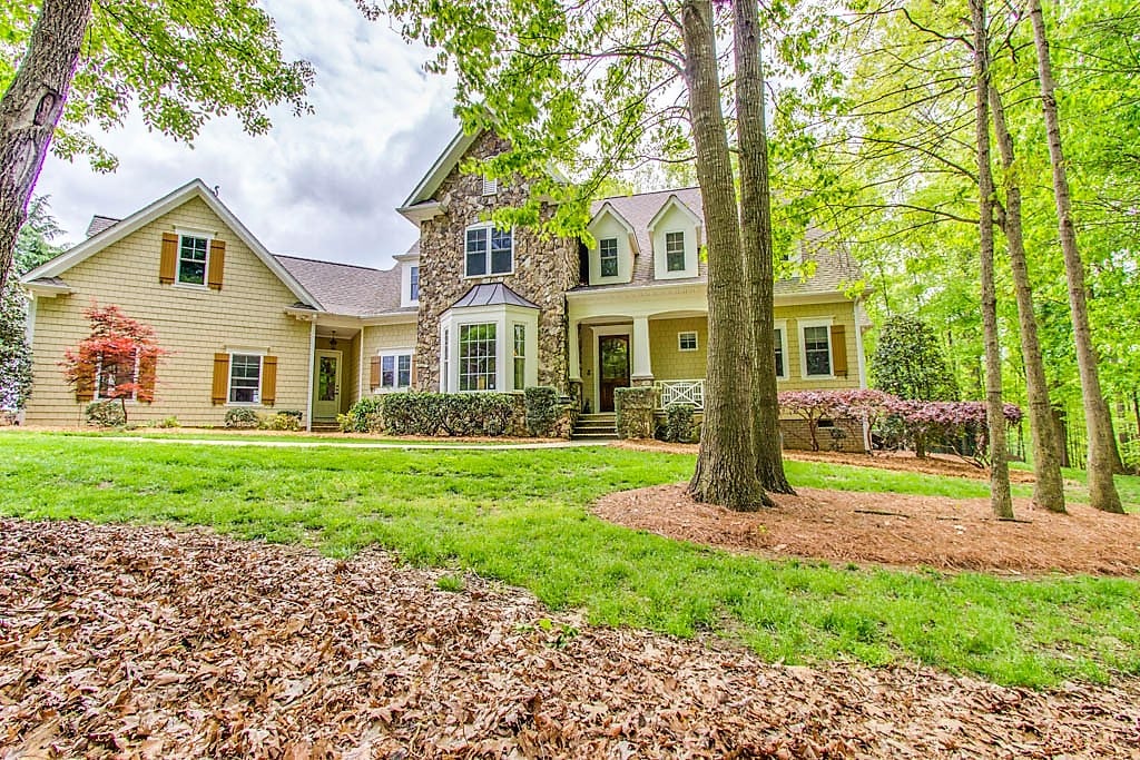Leaning Oak Farm