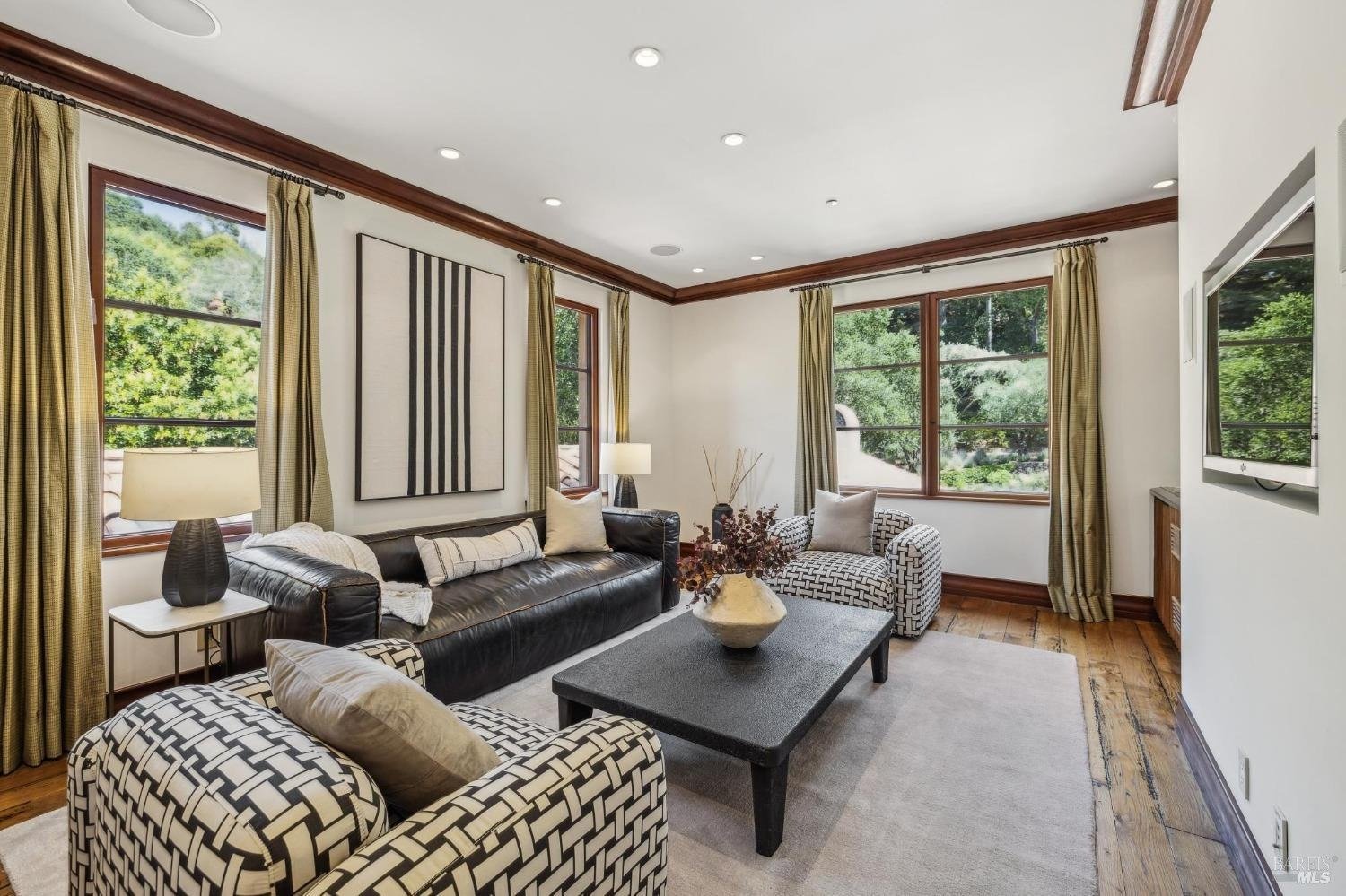 324 Palm Ave
