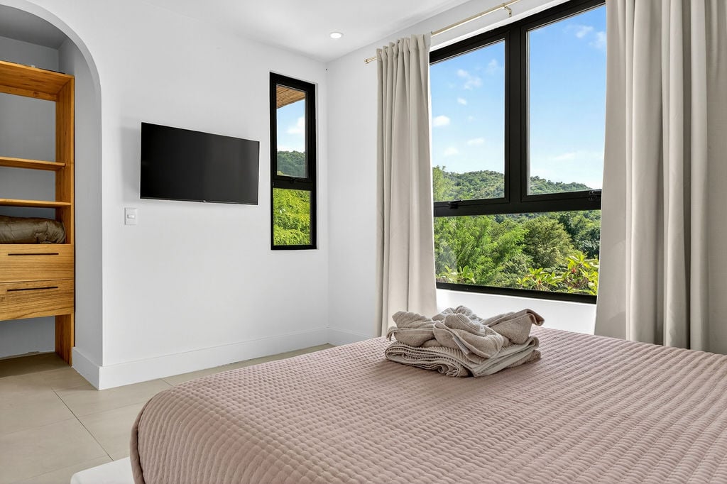 Casa Agave Azul | Contemporary 4-Bedroom Home with Detached Guest Casita in Playa Potrero