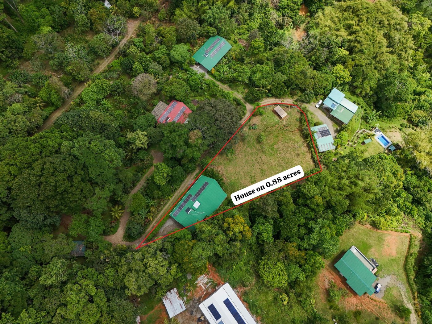 TROPICAL RETREAT IN PLATANILLO – OCEAN VIEW HOME PLUS APARTMENT IN ESTABLISHED COMMUNITY – 0.88 ACRES