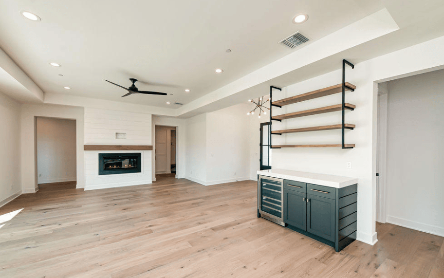 12 Vientos Rd, Camarillo, CA 93010