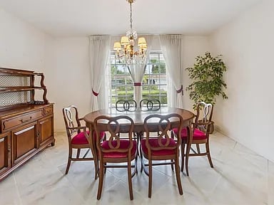 6100 SW 8th Ct