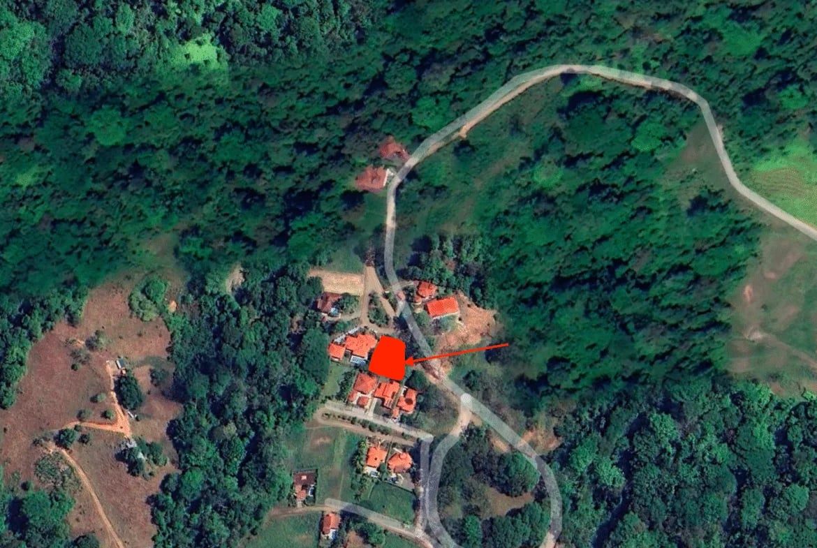 Residential Lot for Sale in Ojochal – Condo Tortuga | Gated Community, Creek Access & Nature Reserve