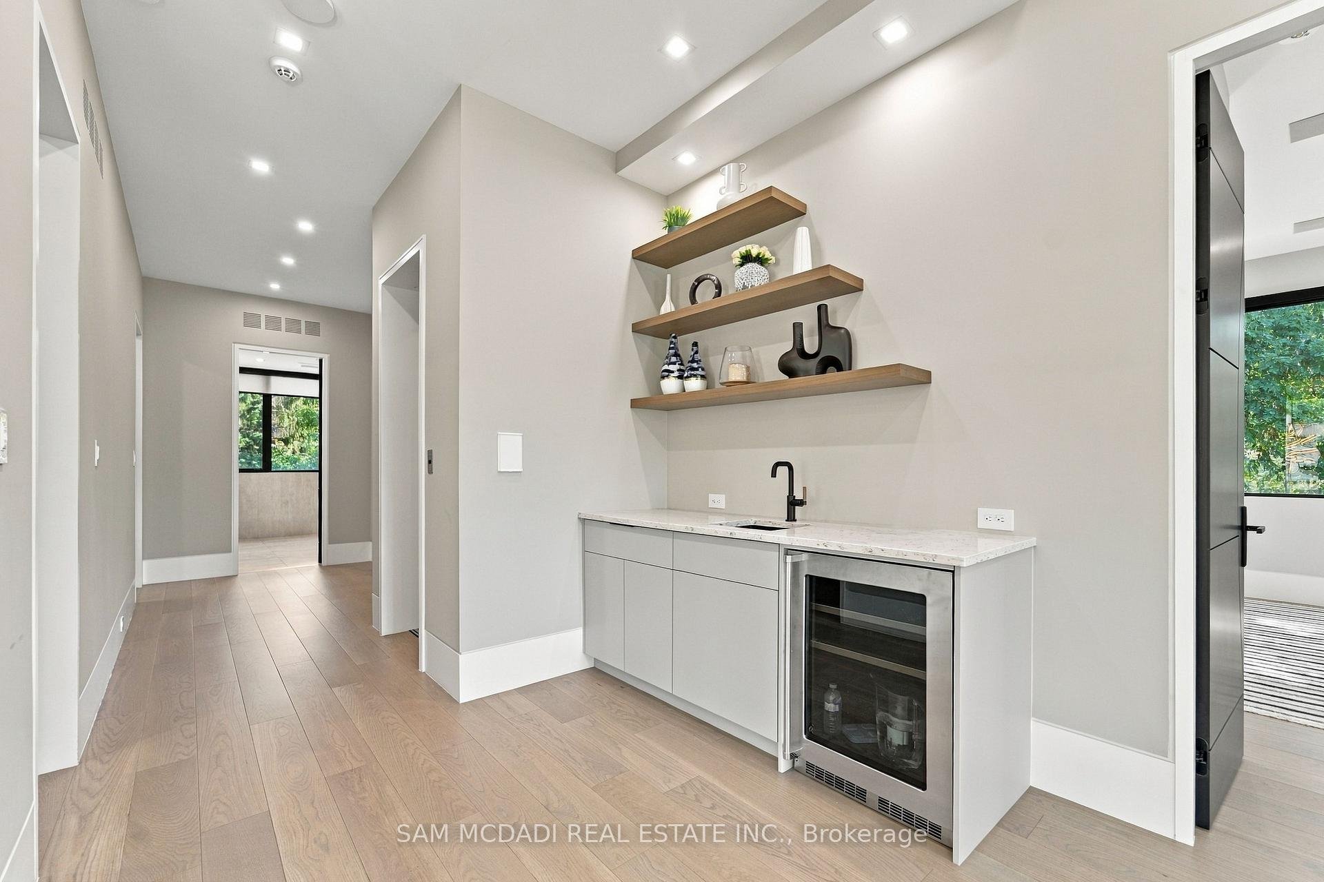 112 Elton Park Road