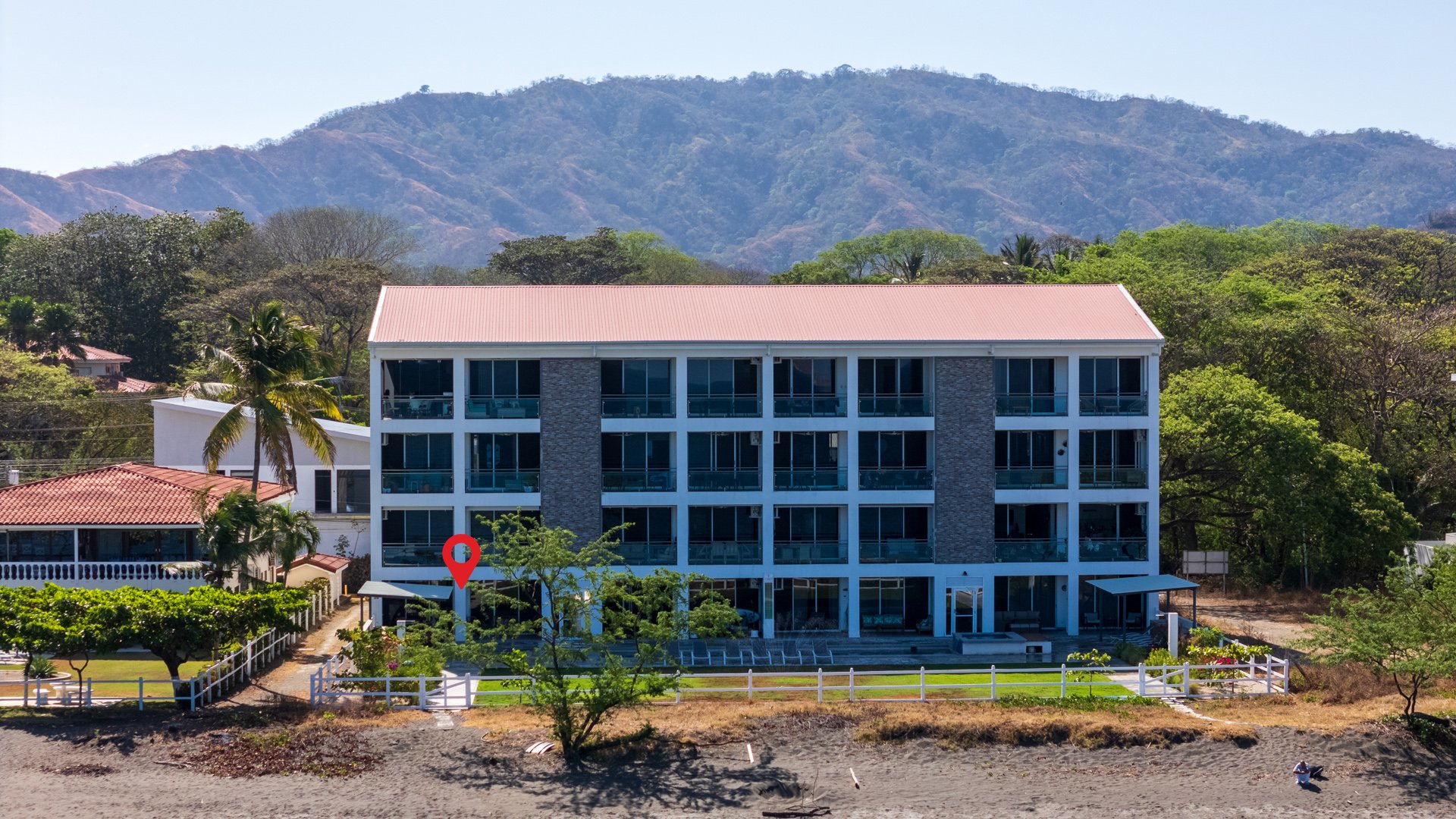 Golden Palms #4: Modern Beachfront Condo in Playa Potrero | 2 Bed, 2 Bath