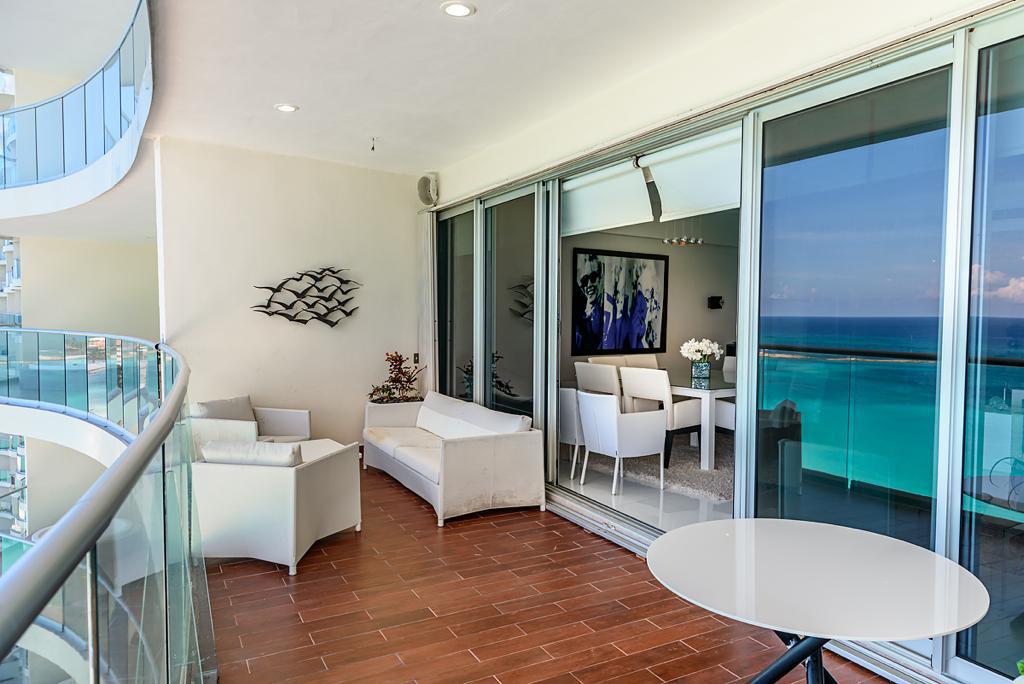 Condo | Lahia