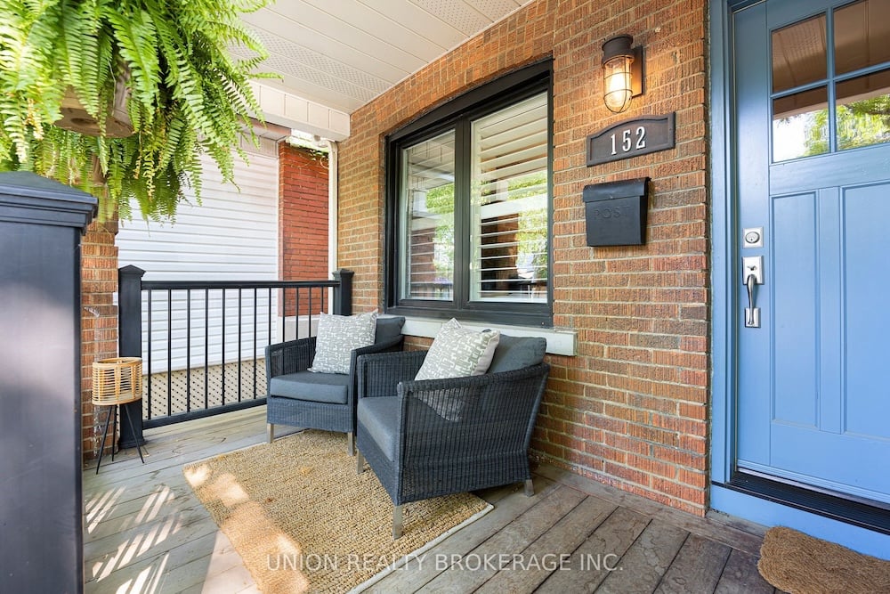 152 Milverton Boulevard