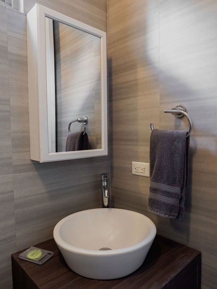 Casa Terra Porto #1• Bright Corner Unit w/ Rooftop - Airbnb