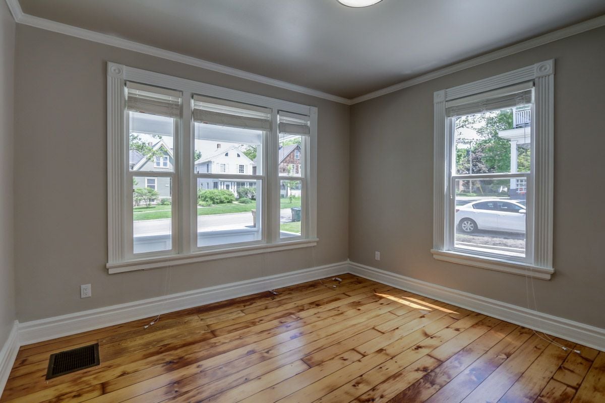 For Rent: 1213-15 Vilas Ave