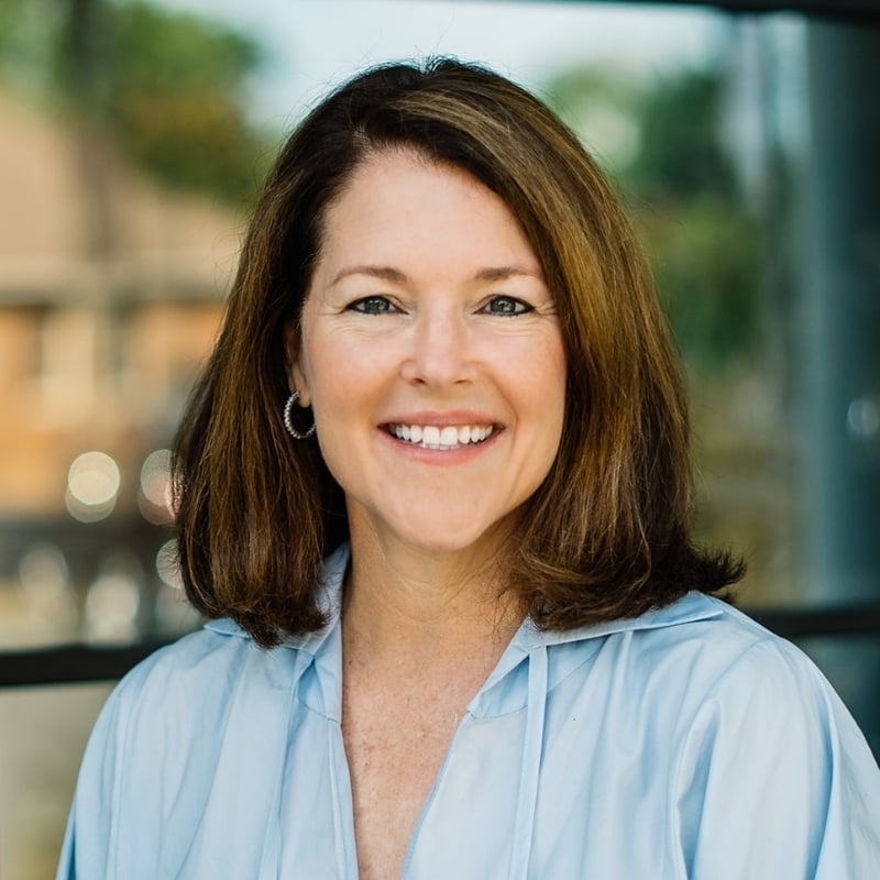 Catharine Pappas Charlotte, NC Real Estate Agent Headshot