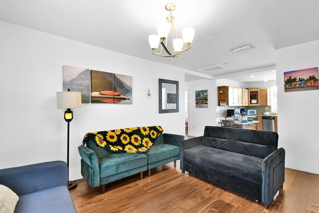 Boutique South Beach Hotel Sells by Luca Migliore