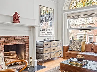 52 Midwood St
