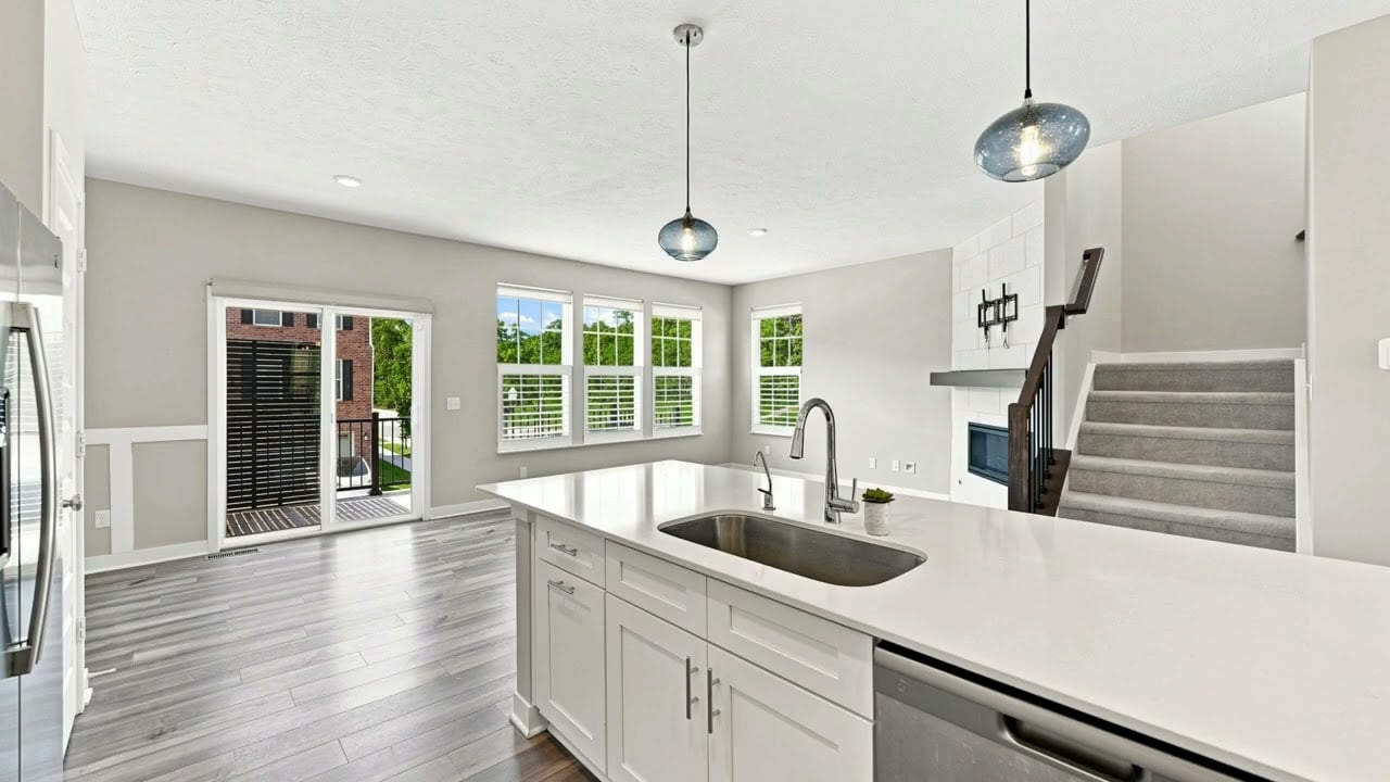 6857 Equality Boulevard | Carmel Real Estate