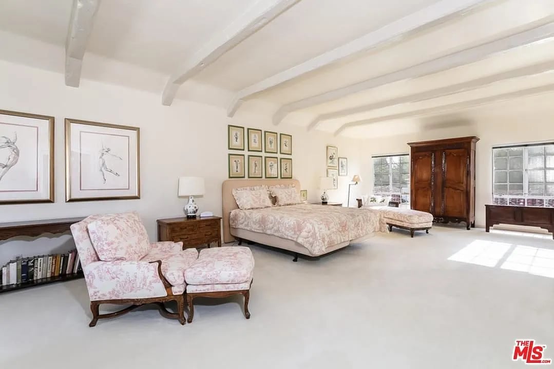 336 S Rodeo Dr