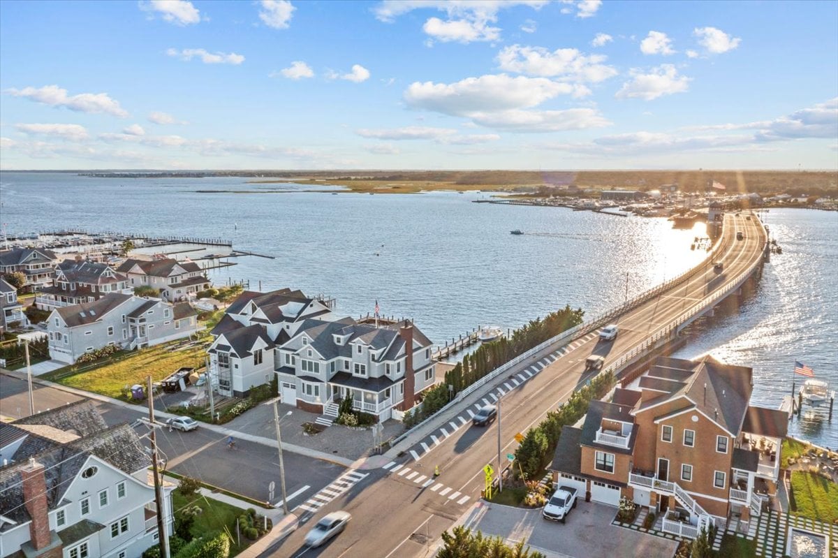 1200 Bay Avenue, Mantoloking