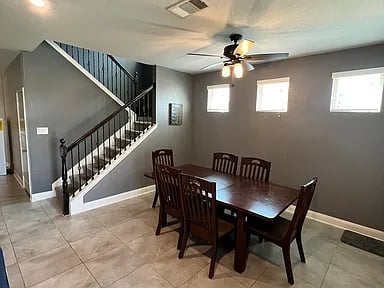 2114 Nelle Wy