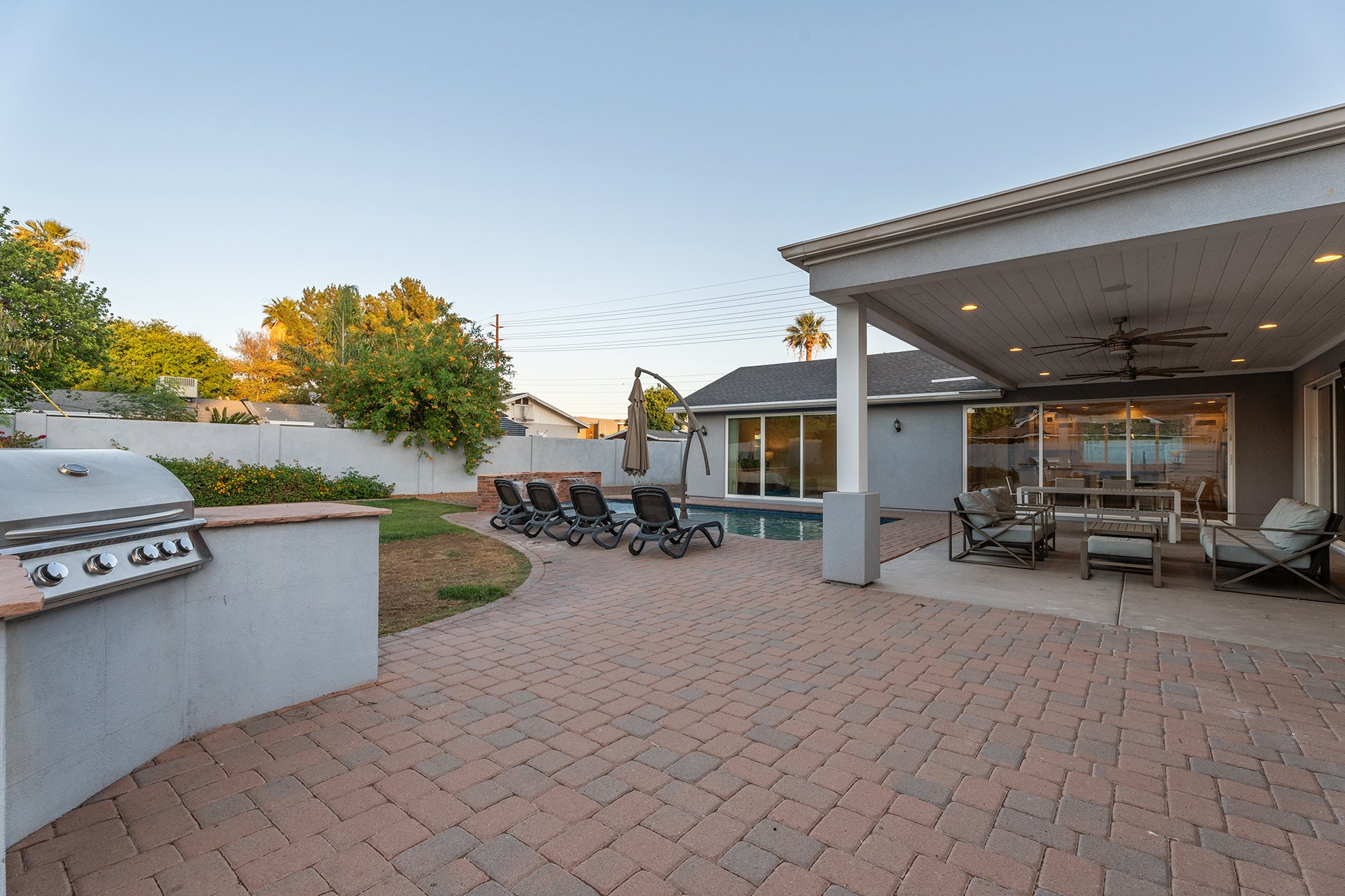 3401 N 34TH Place