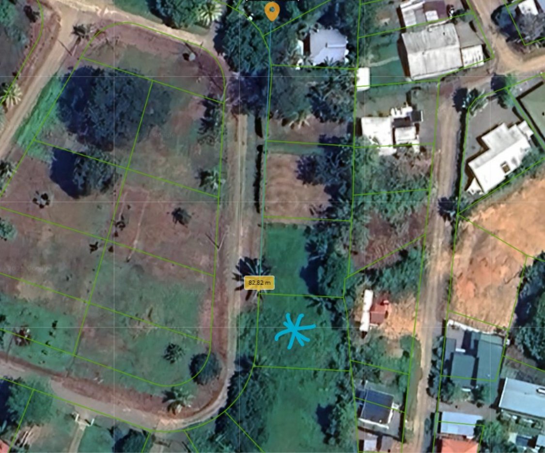 Beach Area Lot in Quiet Corner on Uvita Bahia