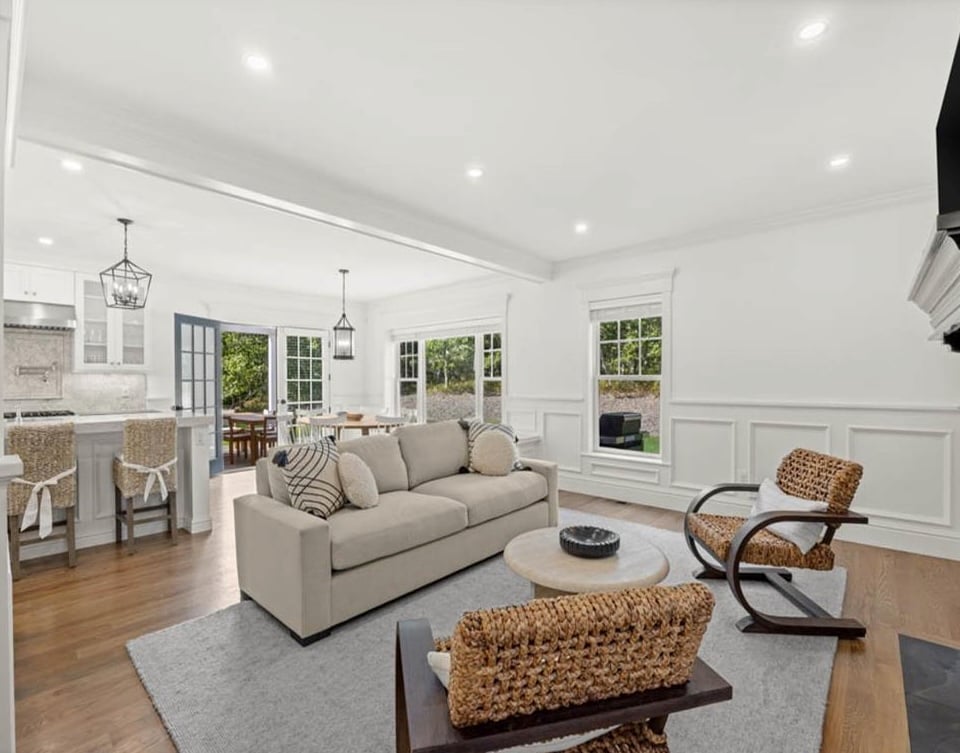 40 Edgewood Dr