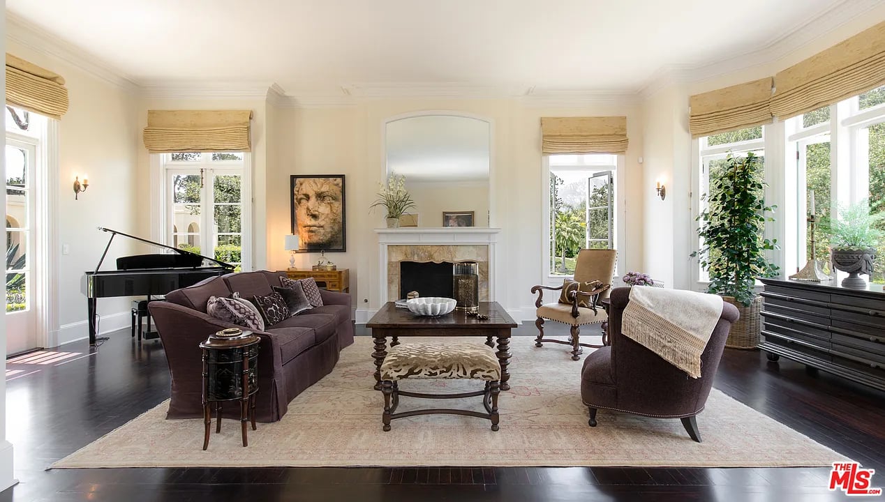 1041 Mission Ridge Rd