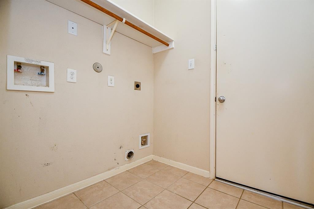 21622 Crest Peak Wy