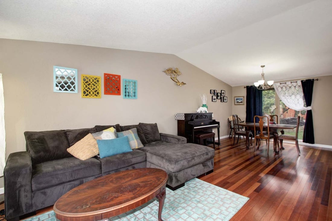 Gorgeous New Listing in 95821! 